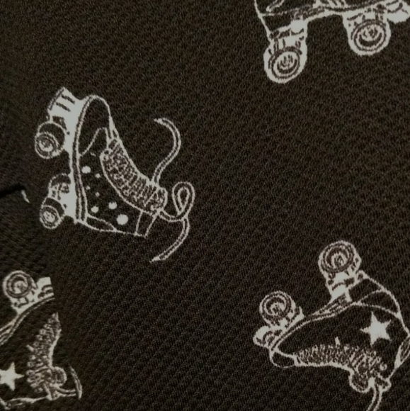 DIVIDED by H&M Roller Skating Dress Size 4 - Picture 4 of 9